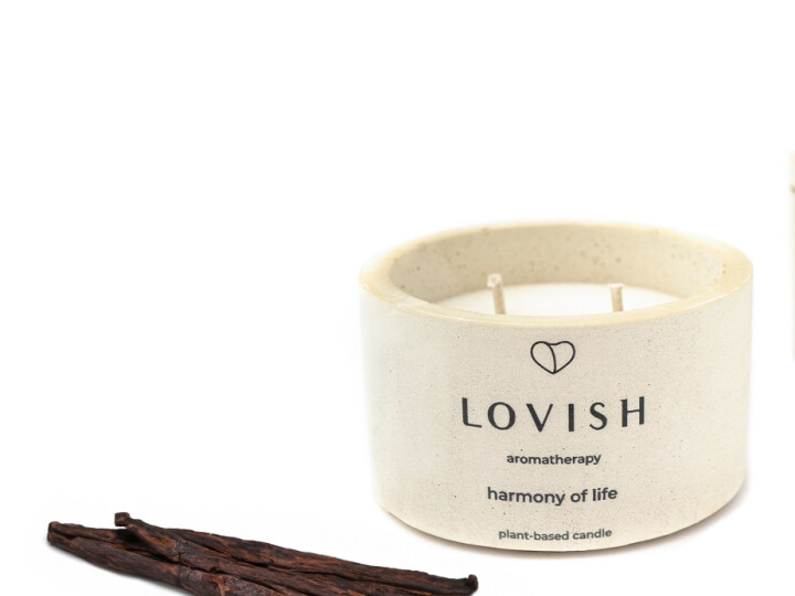 ŚWIECA roślinna z olejkami eterycznymi wanilia & cedr HARMONY OF LIFE